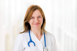 Dr. Ioana Pop
